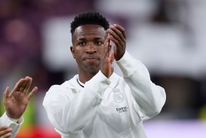 阿斯：维尼修斯休赛期精神面貌焕然一新，皇马对他寄予厚望