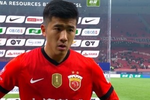 李圣龙：手术后8个月没踢正式比赛了，感谢队友帮助和教练信任